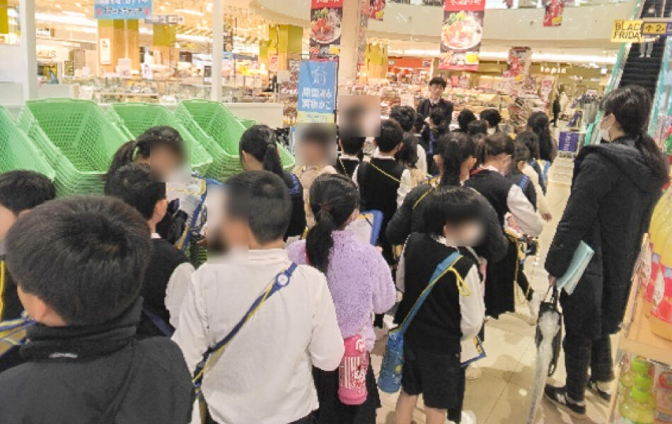 店舗見学の受け入れの様子